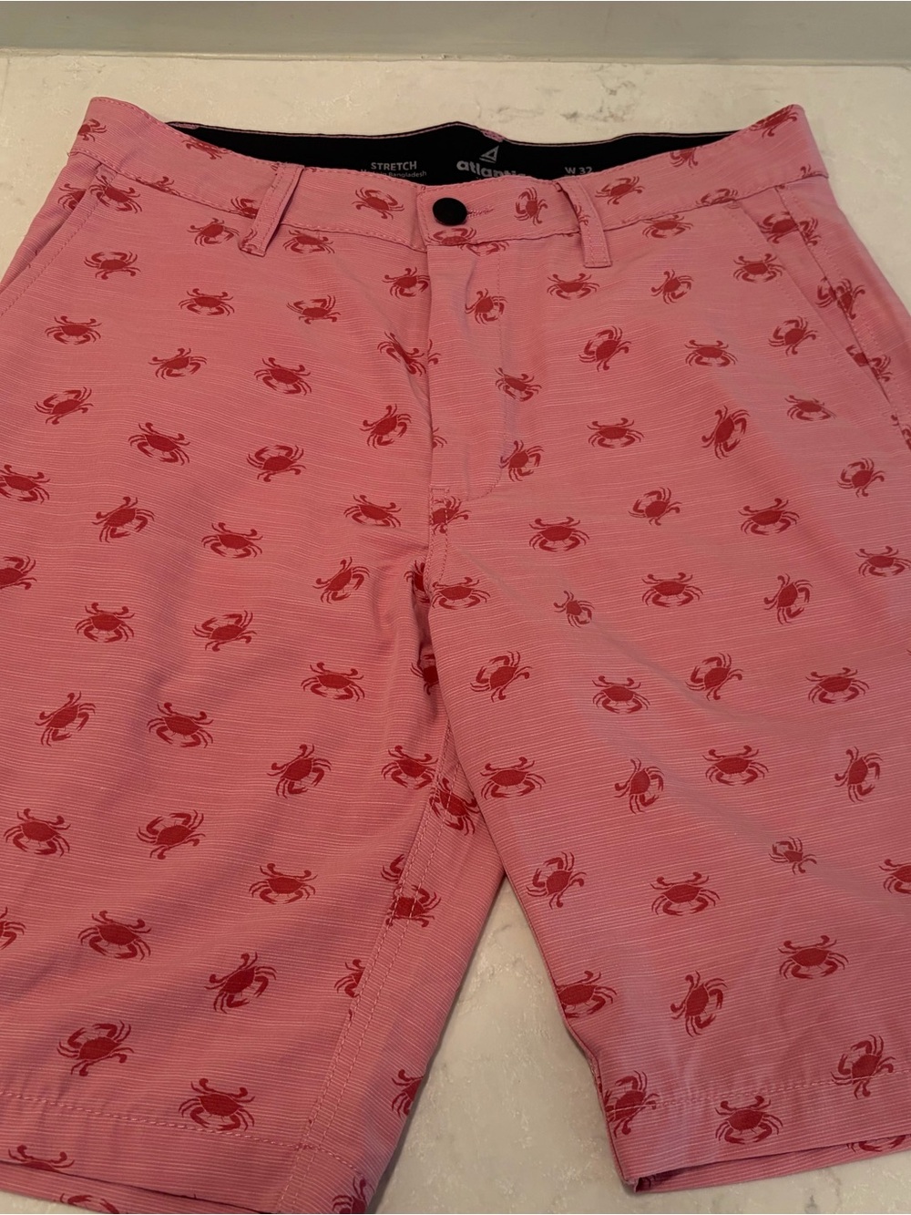 Atlantis Red and Pink Crab-Print Stretch Shorts Size W32 Beach Playful Preppy